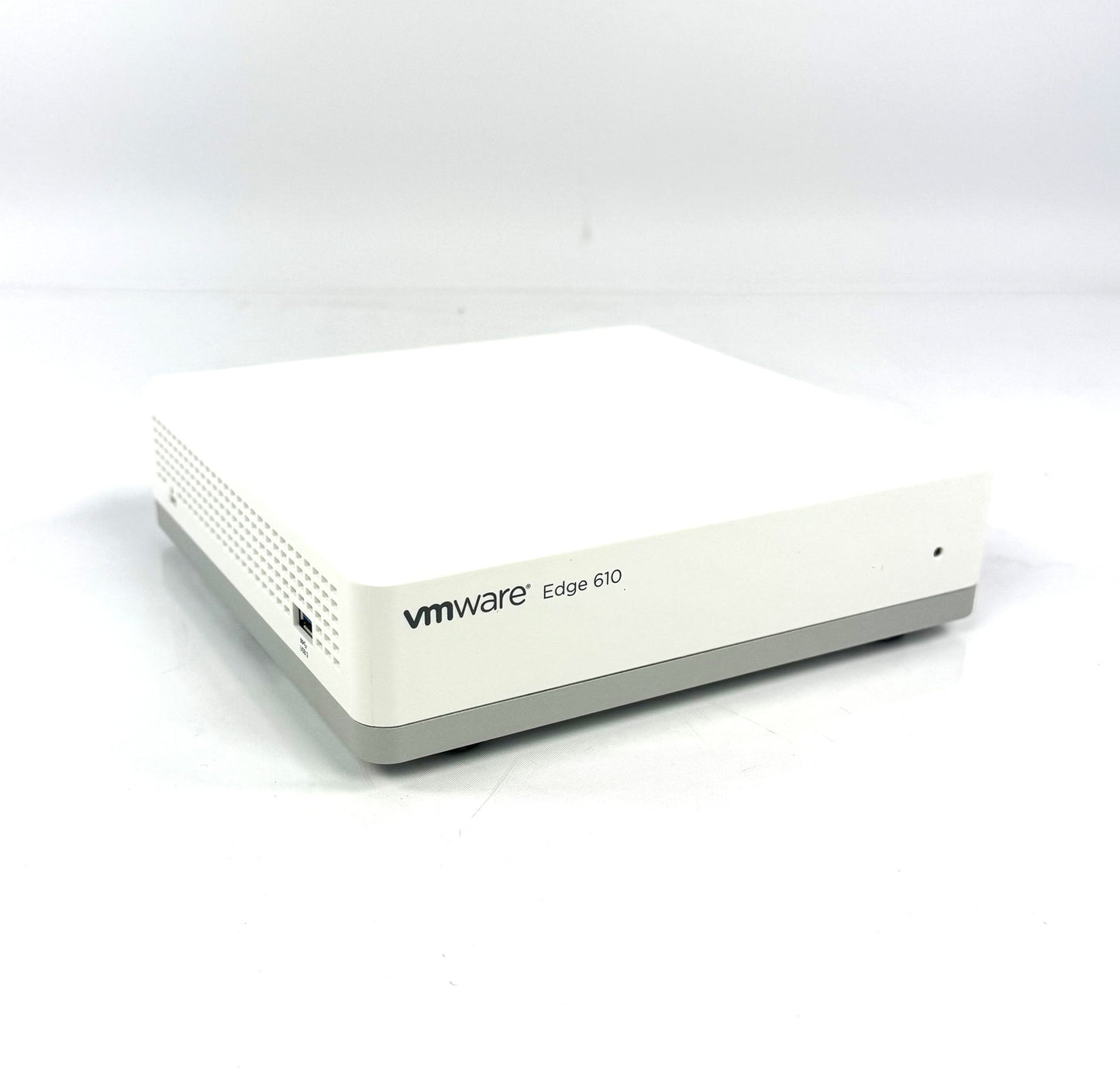 Dell EMC VMWare SD-WAN Edge 610 Network Accelerator Switch - E24W XNY90 E42W001