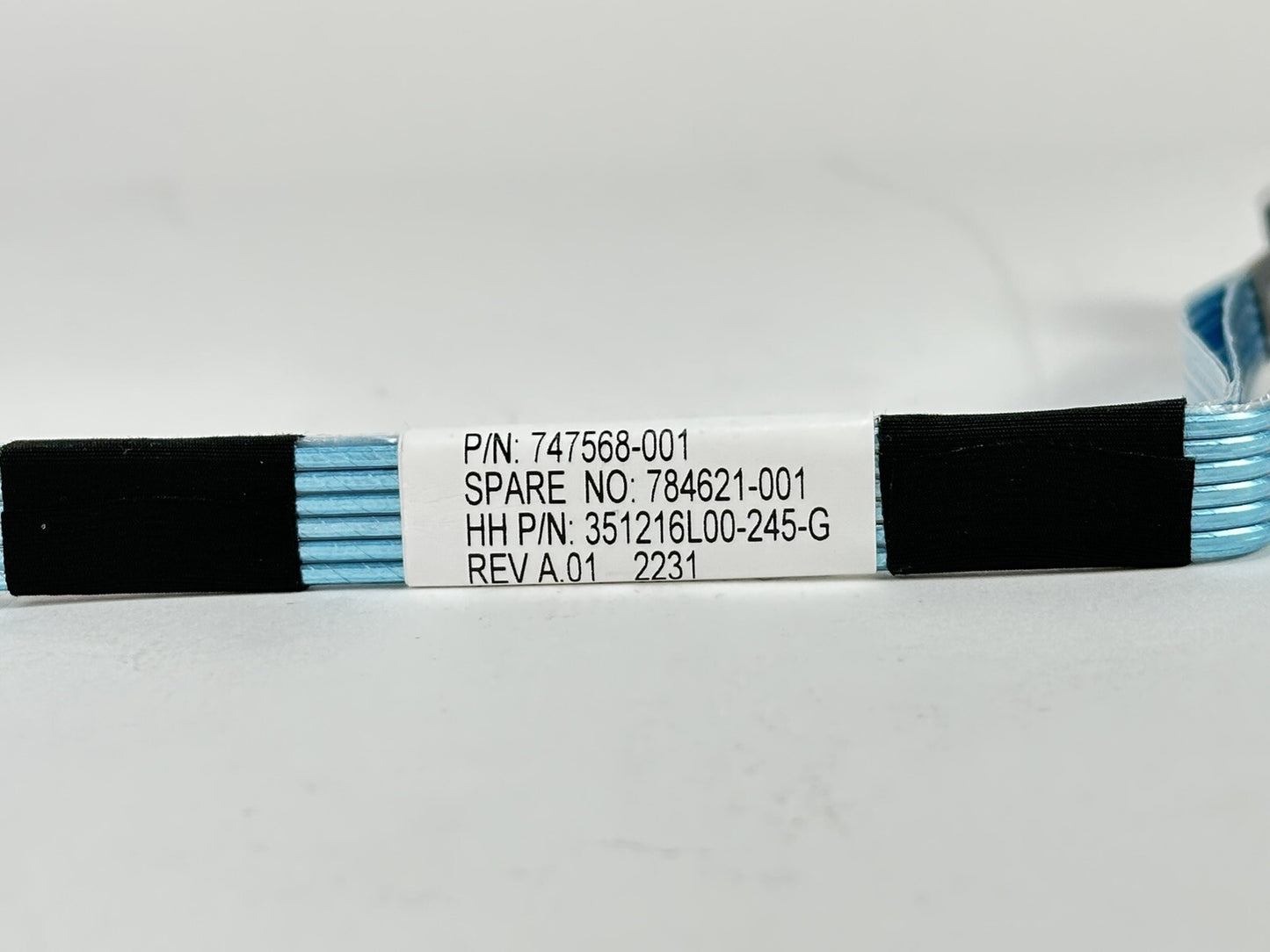 747568-001 HPE ProLiant DL38x G10/V2 4-port Mini SAS/ Cable SFF-8087 Expander (NOT FOR HOME PC)
