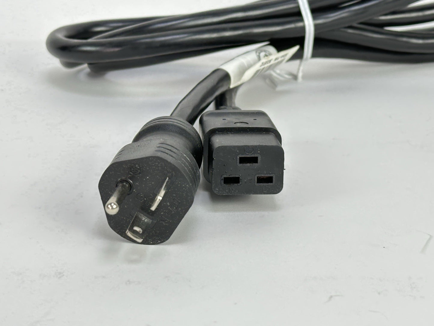 3Com HP HPE Aruba Power Cord 3CUS12 8ft 2.5m 20A 240V NEMA C19 6-20P 12 AWG SJT3