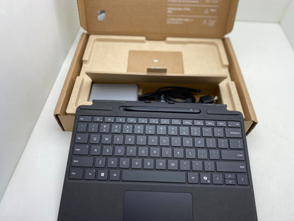 Microsoft Surface Pro 10 13" Ultra 5 135U 32GB 512 wty 3/2026 Keybord Pen 2